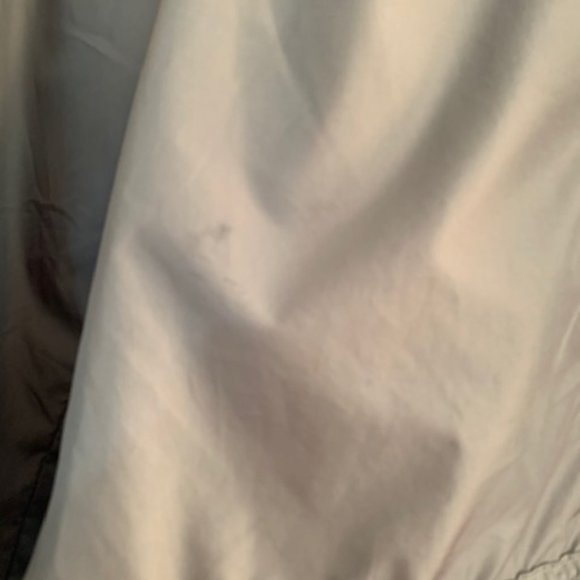 Army Green Windbreaker/Raincoat - Picture 8 of 8